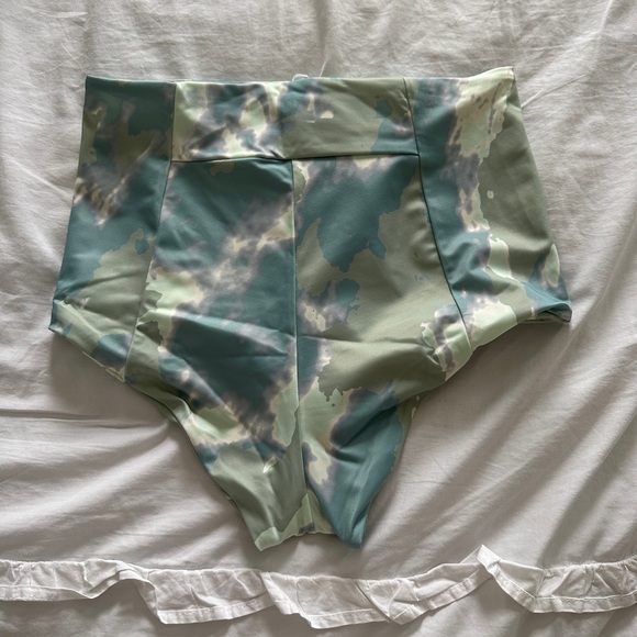 RVCA High Waisted Swim Underwear - Picture 2 of 4